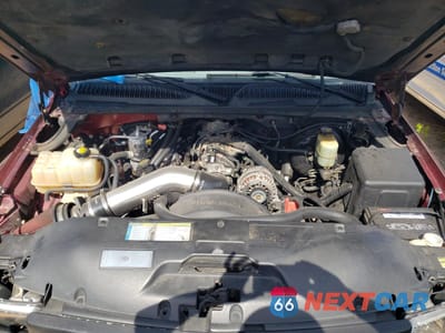 Zdjęcie 13 z 16 samochodu: 2001 GMC YUKON VIN:1GKEK13T71R195902 - miniatura