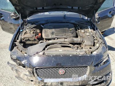 Zdjęcie 11 z 12 samochodu: 2018 JAGU XE VIN:SAJAR4FX9JCP39245 - miniatura