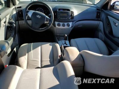 Zdjęcie 8 z 12 samochodu: 2009 HYUNDAI ELANTRA GLS VIN:KMHDU46D49U815388 - miniatura