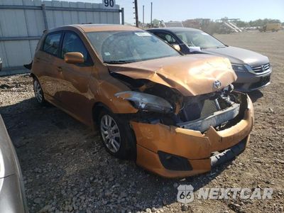 Czwarte zdjęcie samochodu z boku: 2009 TOYOTA COROLLA MATRIX S VIN:2T1KE40E39C017648 - miniatura