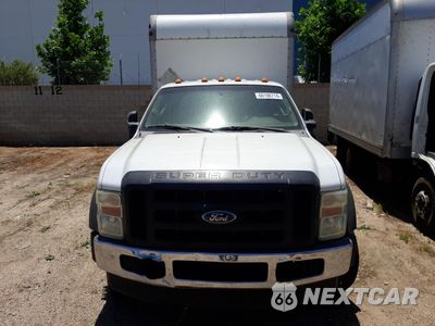 Piąte zdjęcie samochodu w środku: 2008 FORD F550 SUPER DUTY VIN:1FDAW56R18ED00288 - miniatura