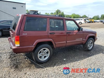 Trzecie zdjęcie samochodu z tyłu: 2001 JEEP CHEROKEE CLASSIC VIN:1J4FF58S11L500027 - miniatura