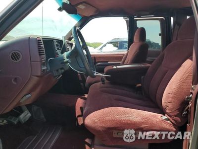 Zdjęcie 7 z 12 samochodu: 1999 CHEVROLET GMT-400 K1500 VIN:1GCEK19R0XR116814 - miniatura