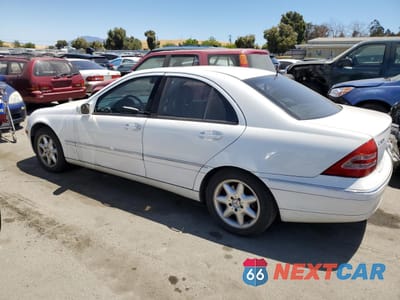 Drugie zdjęcie samochodu z przodu: 2001 MERCEDES-BENZ C 320 VIN:WDBRF64J01F087200 - miniatura