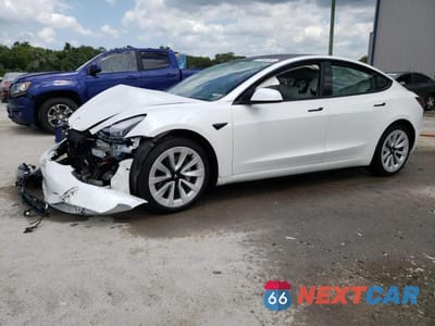 2022 TESLA MODEL 3 5YJ3E1EA6NF302844 - główne zdjęcie licytacji z USA - miniatura