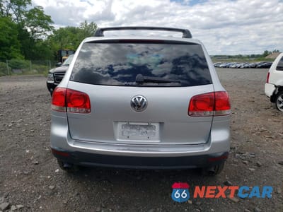 Zdjęcie 6 z 12 samochodu: 2005 VOLKSWAGEN TOUAREG 3.2 VIN:WVGZG77L15D057945 - miniatura