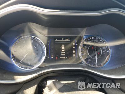 Zdjęcie 9 z 12 samochodu: 2015 CHRYSLER 200 LIMITED VIN:1C3CCCAB1FN742137 - miniatura