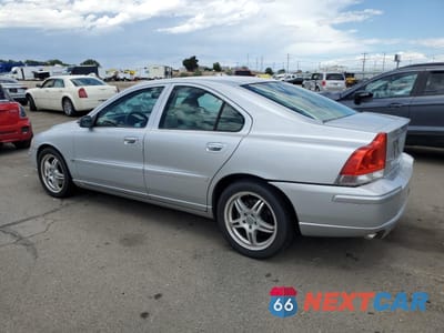 Drugie zdjęcie samochodu z przodu: 2006 VOLVO S60 T5 VIN:YV1RS547362555926 - miniatura