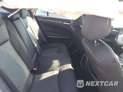 Zdjęcie 10 z 13 samochodu: 2022 CHRYSLER 300 TOURING VIN:2C3CCAAG4NH256574 - miniatura