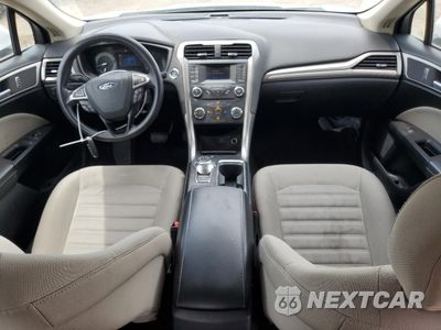 Zdjęcie 8 z 14 samochodu: 2018 FORD FUSION S VIN:3FA6P0G71JR193761 - miniatura