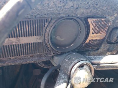 Zdjęcie 9 z 12 samochodu: 1968 VOLKSWAGEN BEETLE VIN:118428470 - miniatura
