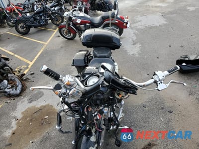 Zdjęcie 9 z 20 samochodu: 2009 HARLEY-DAVIDSON FLHX VIN:1HD1KB4179Y661129 - miniatura