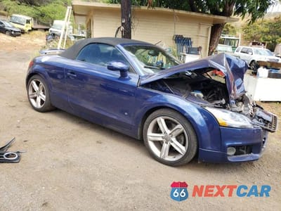 Czwarte zdjęcie samochodu z boku: 2012 AUDI TT PREMIUM PLUS VIN:TRUSFAFK2C1011009 - miniatura