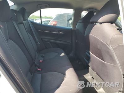Zdjęcie 10 z 13 samochodu: 2021 TOYOTA CAMRY LE VIN:4T1C31AK4MU547924 - miniatura