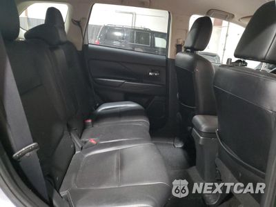 Zdjęcie 10 z 13 samochodu: 2017 MITSUBISHI OUTLANDER SE VIN:JA4AD3A37HZ029547 - miniatura