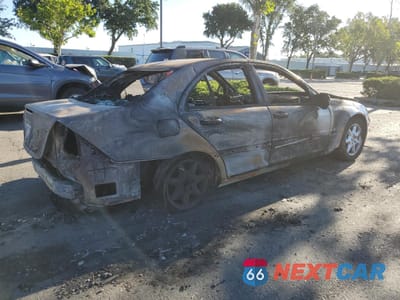 Trzecie zdjęcie samochodu z tyłu: 2001 MERCEDES-BENZ C 240 VIN:WDBRF61J81F084565 - miniatura