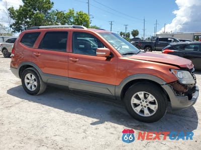 Czwarte zdjęcie samochodu z boku: 2009 KIA BORREGO LX VIN:KNDJH741395016444 - miniatura