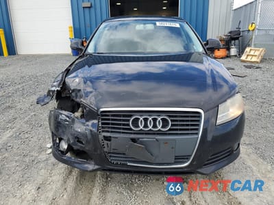 Piąte zdjęcie samochodu w środku: 2010 AUDI A3 VIN:WAUAFCFM9AA036731 - miniatura