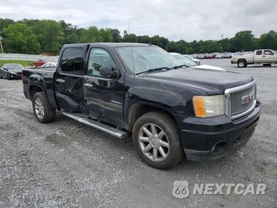 Czwarte zdjęcie samochodu z boku: 2011 GMC SIERRA K1500 DENALI VIN:3GTP2XE21BG389368 - miniatura