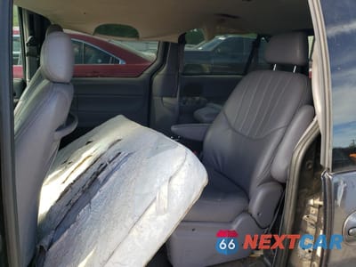 Zdjęcie 11 z 13 samochodu: 1998 CHRYSLER TOWN & COUNTRY LX VIN:1C4GP54G8WB778901 - miniatura