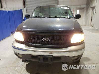 Piąte zdjęcie samochodu w środku: 2002 FORD F150 VIN:1FTRX18L32NA41378 - miniatura