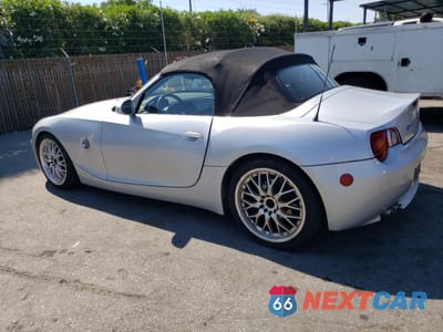 Drugie zdjęcie samochodu z przodu: 2003 BMW Z4 2.5 VIN:4USBT33413LS46942 - miniatura