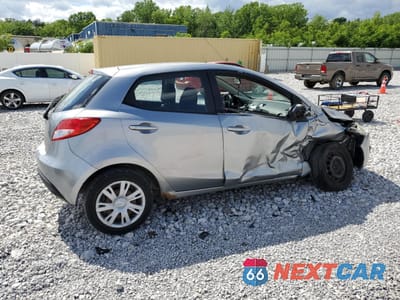 Trzecie zdjęcie samochodu z tyłu: 2012 MAZDA MAZDA2 VIN:JM1DE1KY5C0148273 - miniatura