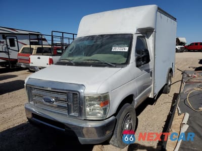 2013 FORD ECONOLINE E350 SUPER DUTY CUTAWAY VAN 1FDWE3FL5DDA62714 - główne zdjęcie licytacji z USA - miniatura