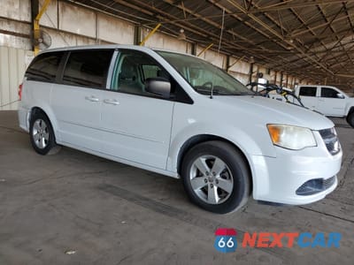Czwarte zdjęcie samochodu z boku: 2014 DODGE GRAND CARAVAN SE VIN:2C4RDGBG8ER274381 - miniatura