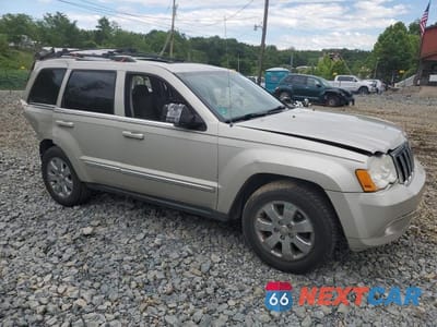 Czwarte zdjęcie samochodu z boku: 2008 JEEP GRAND CHEROKEE LIMITED VIN:1J8HR58288C116657 - miniatura
