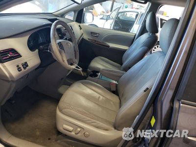 Zdjęcie 7 z 13 samochodu: 2011 TOYOTA SIENNA XLE VIN:5TDYK3DC9BS074181 - miniatura