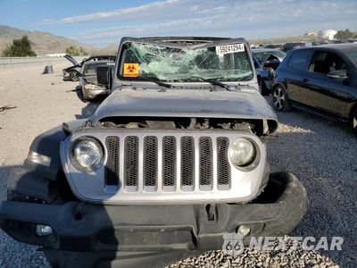 Piąte zdjęcie samochodu w środku: 2020 JEEP WRANGLER UNLIMITED SPORT VIN:1C4HJXDN2LW198127 - miniatura