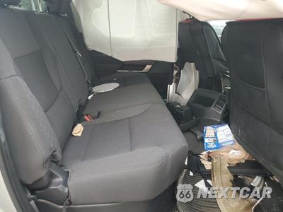 Zdjęcie 10 z 13 samochodu: 2022 TOYOTA TUNDRA CREWMAX SR VIN:5TFLA5DB0NX032786 - miniatura