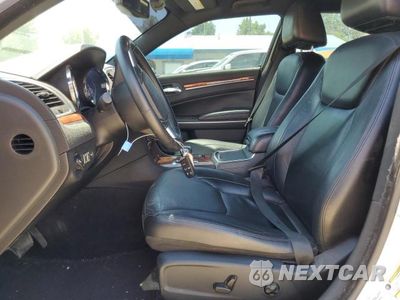Zdjęcie 7 z 12 samochodu: 2012 CHRYSLER 300 LIMITED VIN:2C3CCACG7CH231775 - miniatura