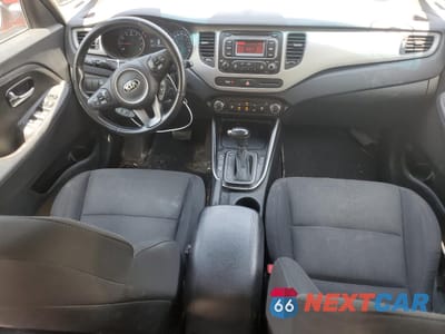 Zdjęcie 8 z 13 samochodu: 2014 KIA RONDO VIN:KNAHT8A32E7058334 - miniatura