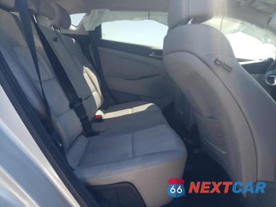 Zdjęcie 11 z 13 samochodu: 2018 HYUNDAI TUCSON SEL VIN:KM8J33A44JU726142 - miniatura