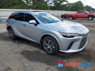 Czwarte zdjęcie samochodu z boku: 2023 LEXUS RX 350 BASE VIN:2T2BAMBA6PC005072 - miniatura