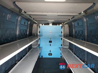 Zdjęcie 10 z 13 samochodu: 2023 RIVIAN EDV 700 VIN:7FCEHEB78PN005542 - miniatura