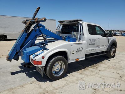 Trzecie zdjęcie samochodu z tyłu: 2019 FORD F550 SUPER DUTY VIN:1FD0X5GT5KEC45841 - miniatura