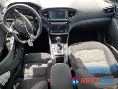 Zdjęcie 8 z 12 samochodu: 2019 HYUNDAI IONIQ SEL VIN:KMHC75LC9KU115103 - miniatura
