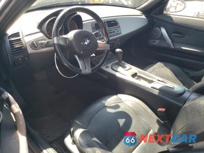 Zdjęcie 8 z 12 samochodu: 2003 BMW Z4 2.5 VIN:4USBT33413LS46942 - miniatura