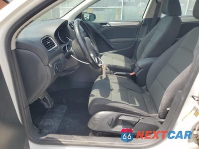 Zdjęcie 7 z 13 samochodu: 2011 VOLKSWAGEN GOLF VIN:WVWDA7AJ3BW165412 - miniatura