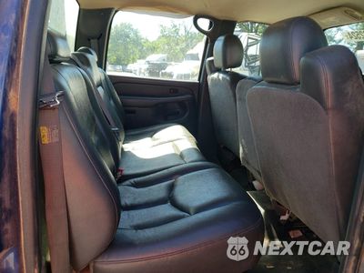 Zdjęcie 10 z 12 samochodu: 2004 CHEVROLET SILVERADO K3500 VIN:1GBJK33274F208350 - miniatura