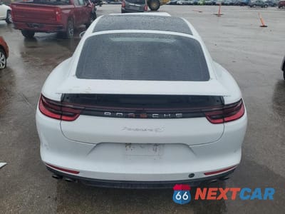 Zdjęcie 6 z 12 samochodu: 2017 PORSCHE PANAMERA 4S VIN:WP0AB2A7XHL122929 - miniatura