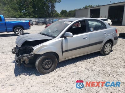 2009 KIA RIO BASE KNADE223896461427 - główne zdjęcie licytacji z USA - miniatura