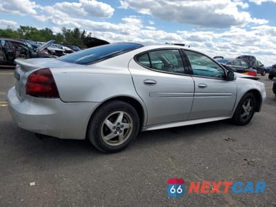 Trzecie zdjęcie samochodu z tyłu: 2004 PONTIAC GRAND PRIX GT VIN:2G2WP522141259449 - miniatura