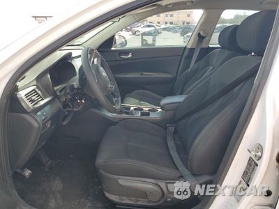 Zdjęcie 7 z 12 samochodu: 2019 KIA OPTIMA LX VIN:5XXGT4L38KG290055 - miniatura