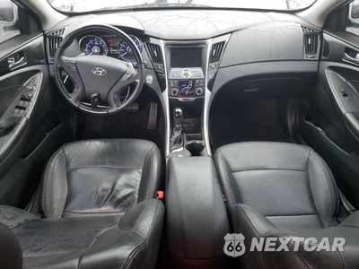 Zdjęcie 8 z 12 samochodu: 2012 HYUNDAI SONATA SE VIN:5NPEC4AB0CH431711 - miniatura