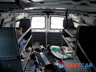 Zdjęcie 10 z 14 samochodu: 2017 CHEVROLET EXPRESS G2500 VIN:1GCWGAFF7H1339156 - miniatura