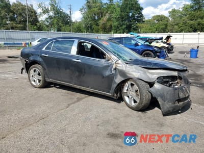 Czwarte zdjęcie samochodu z boku: 2011 CHEVROLET MALIBU 2LT VIN:1G1ZD5E78BF164796 - miniatura